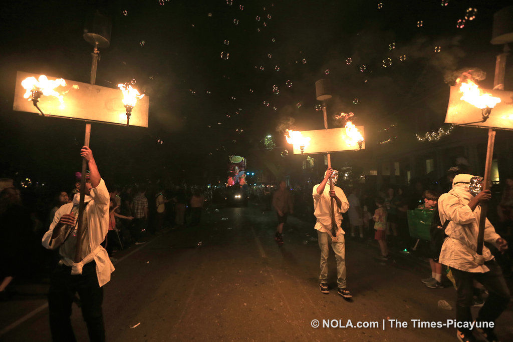 Krewe d'Etat rolls in New Orleans: See Mardi Gras parade photos
